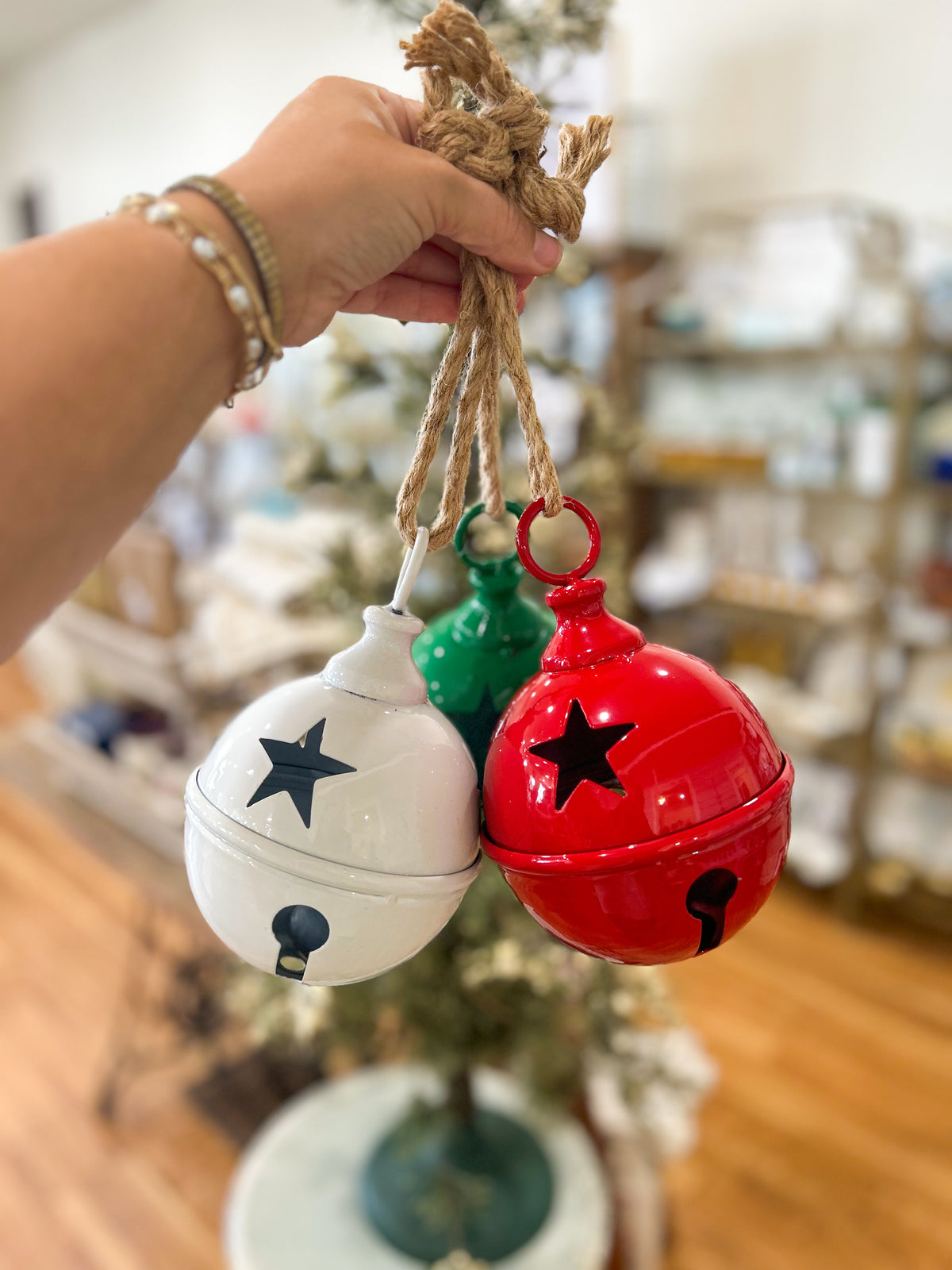 8" Jingle Bells