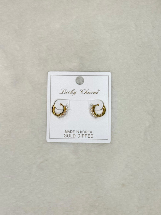 Lila Gold Pearl Huggie Hoop Earrings