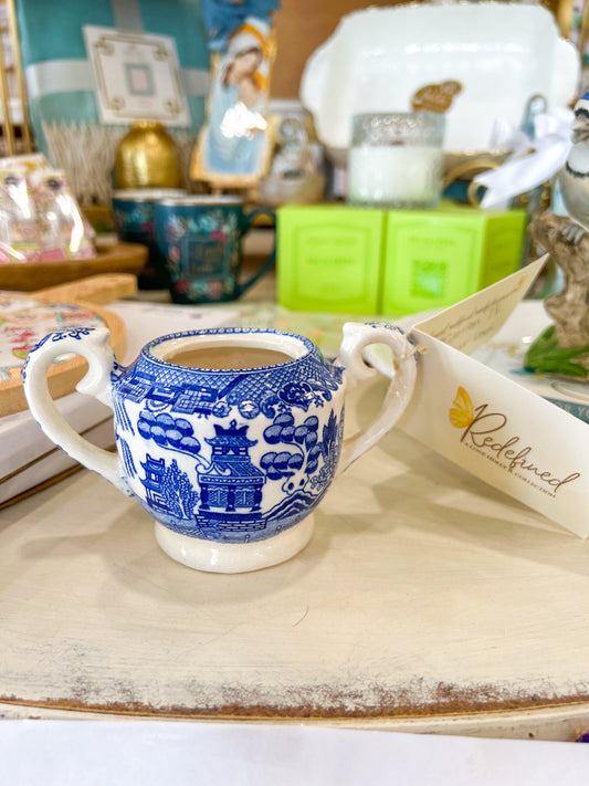 Blue Willow Porcelain Sugar Bowl