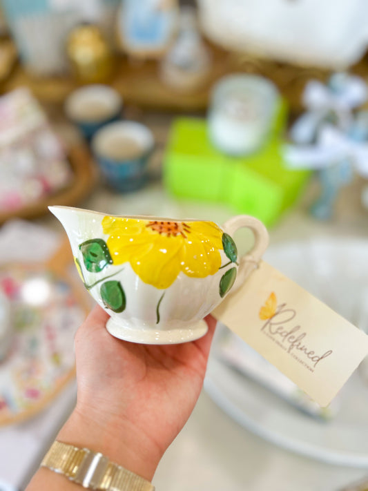 Vintage Yellow Daisy Pitcher