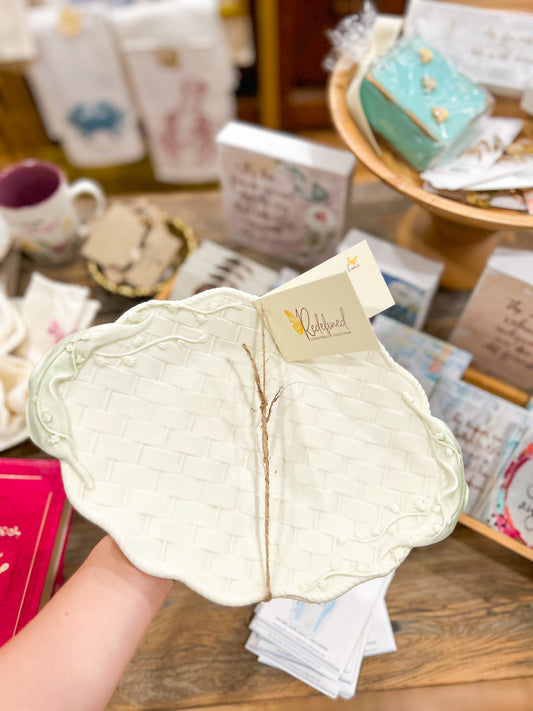 White Basket-Weave Platter with Scalloped Accents
