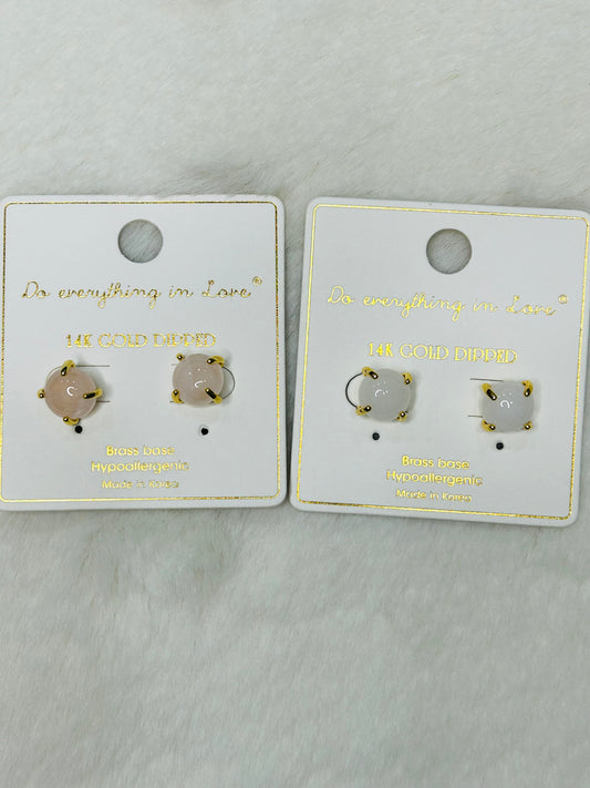Ivy Love Simple Studs Gold