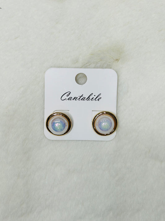 Magnolia Large Gold Pearl Stud Earrings