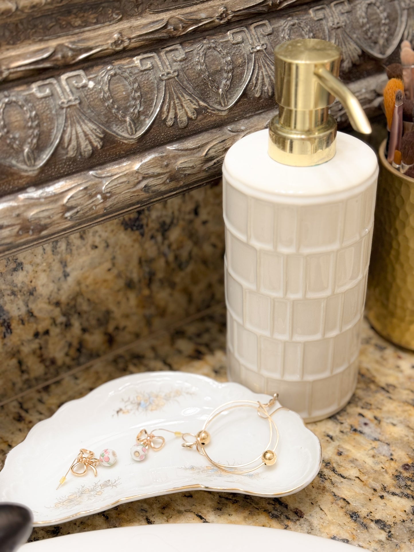 Daisy Grace Trinket Dish