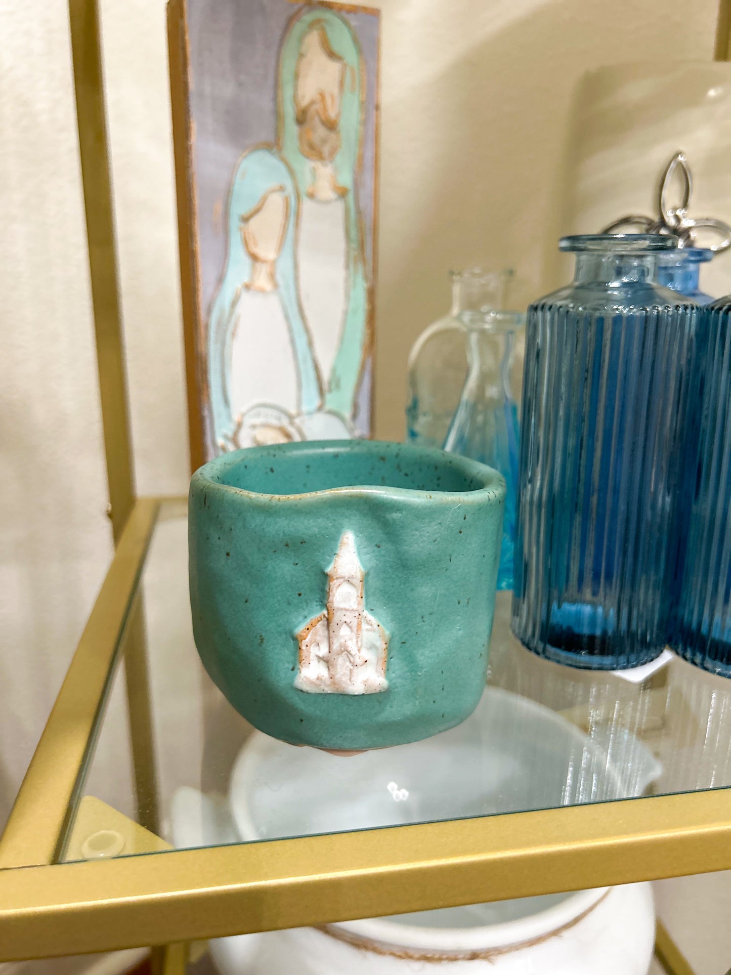 4oz Tiffany Blue Chapel Pottery Candle -Lavish