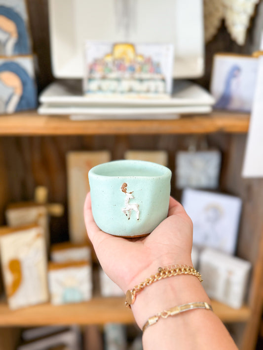 4oz Tiffany Blue Reindeer Pottery Candle Fraser Fir