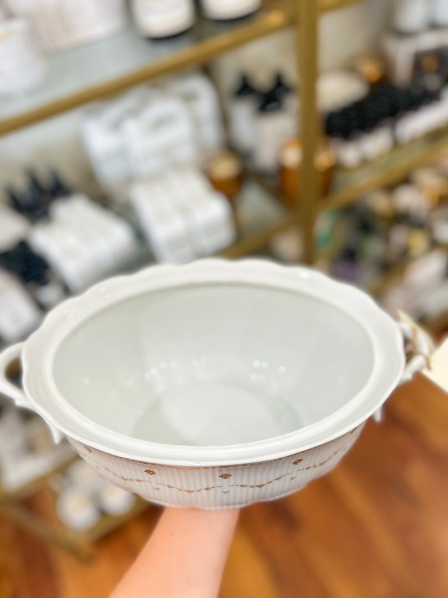 The Classic Cottage Tureen
