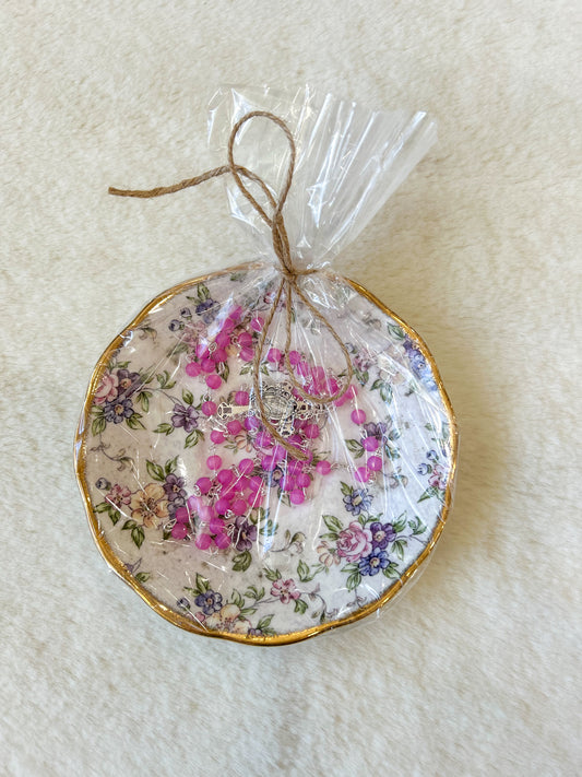 Clara Belle Rosary Holder