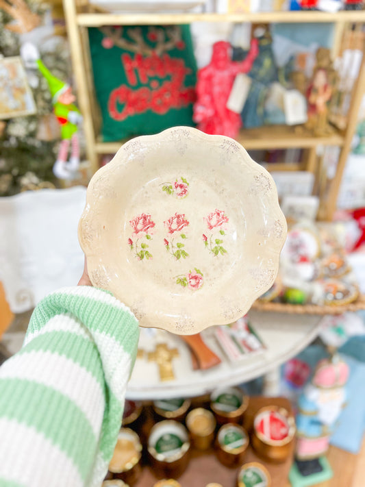 Vintage Rose Covered Serving Bowl