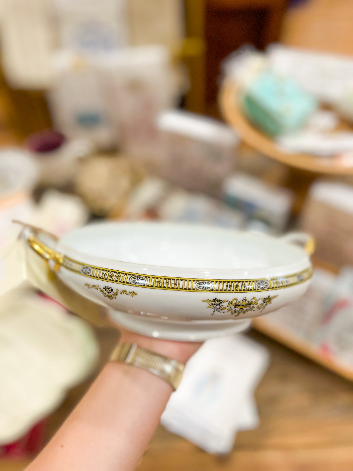 Noritake Adams Pattern Oval Serving Bowl Gold Accents