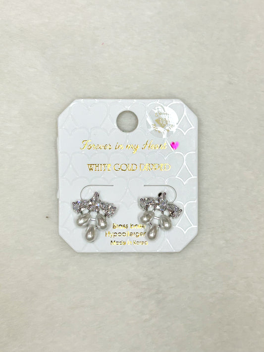 Forever in my Heart Silver Pearl Drops Earrings