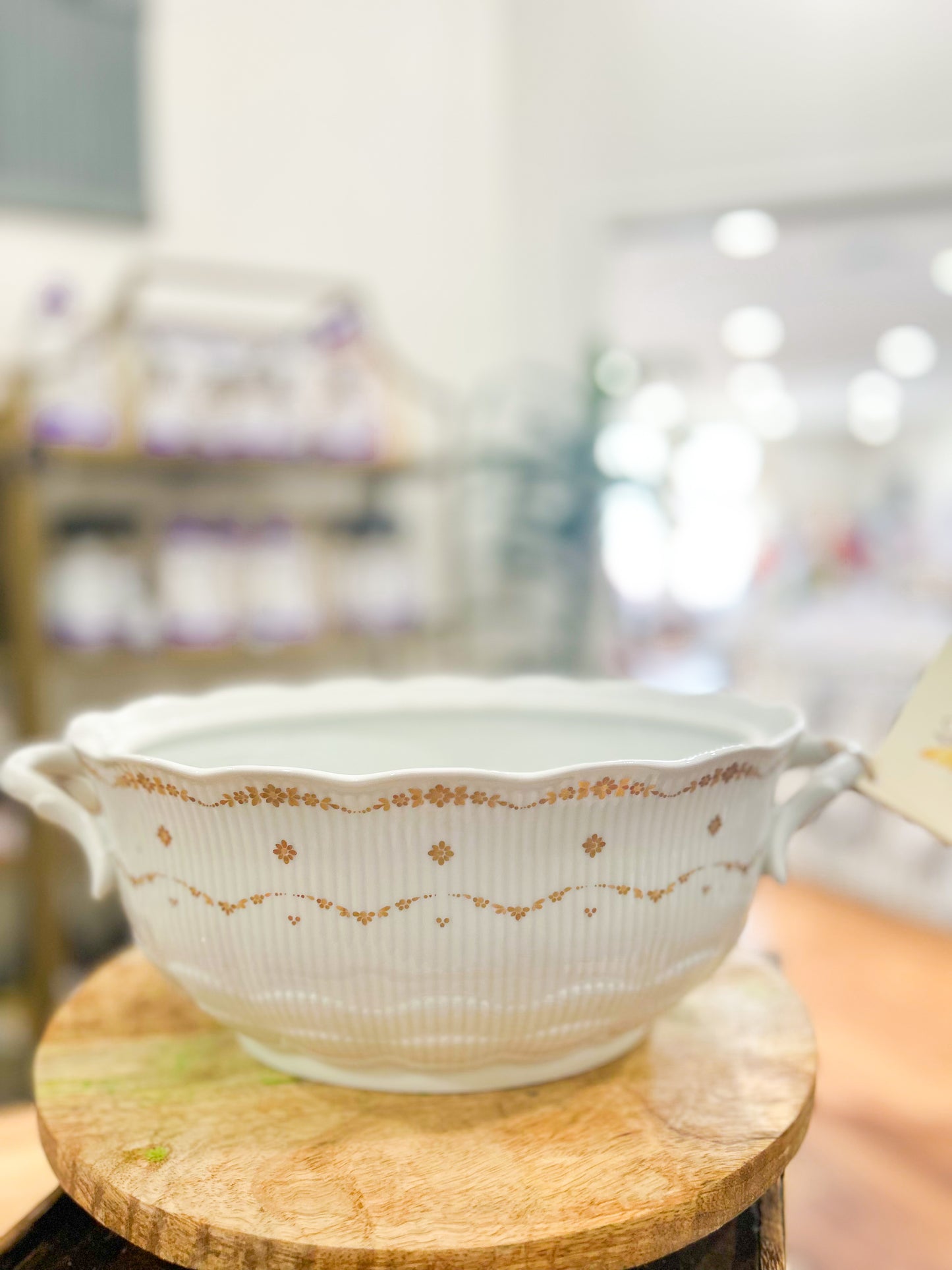 The Classic Cottage Tureen