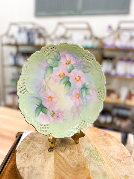 April in Bloom Plate