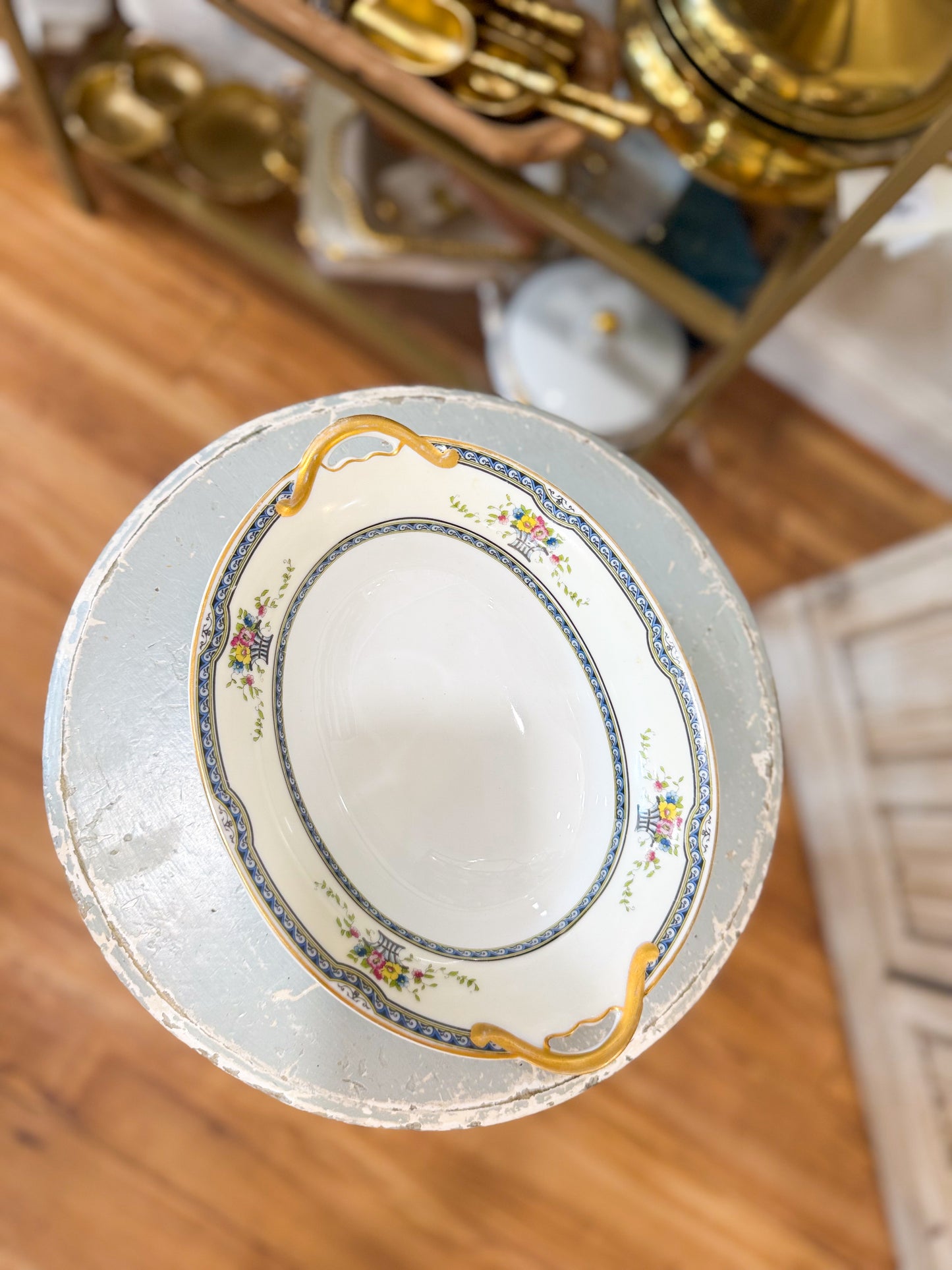 The Parlor Lady Bowl