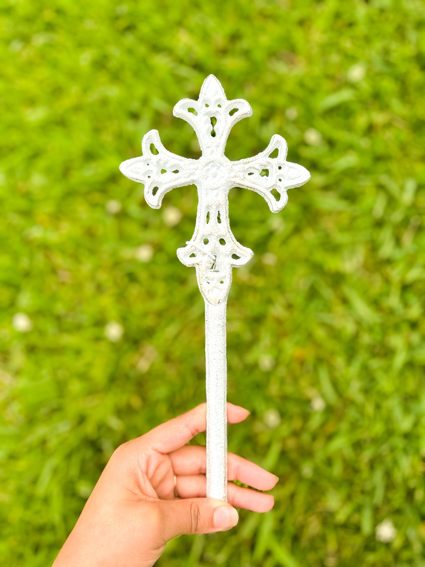 White Mini Cast Iron Cross Stake