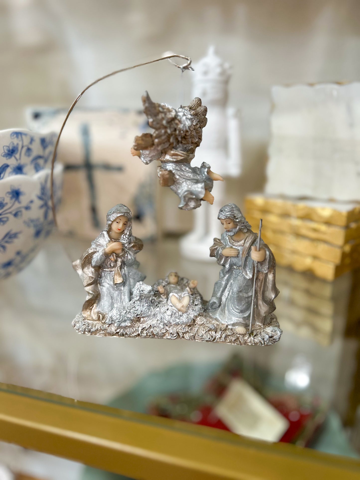 Glittering Grace Nativity
