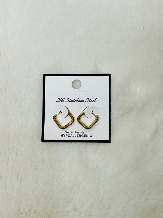 Luna Gold Square Basic Huggie Hoop Earrings