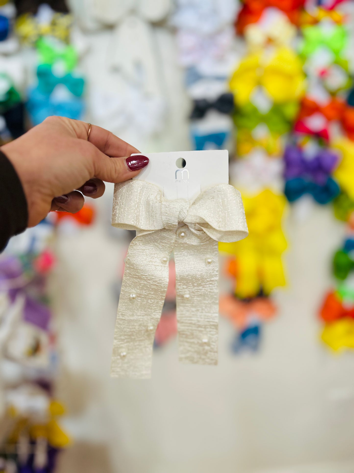 Melody Textured Hanging Bow with Pearls