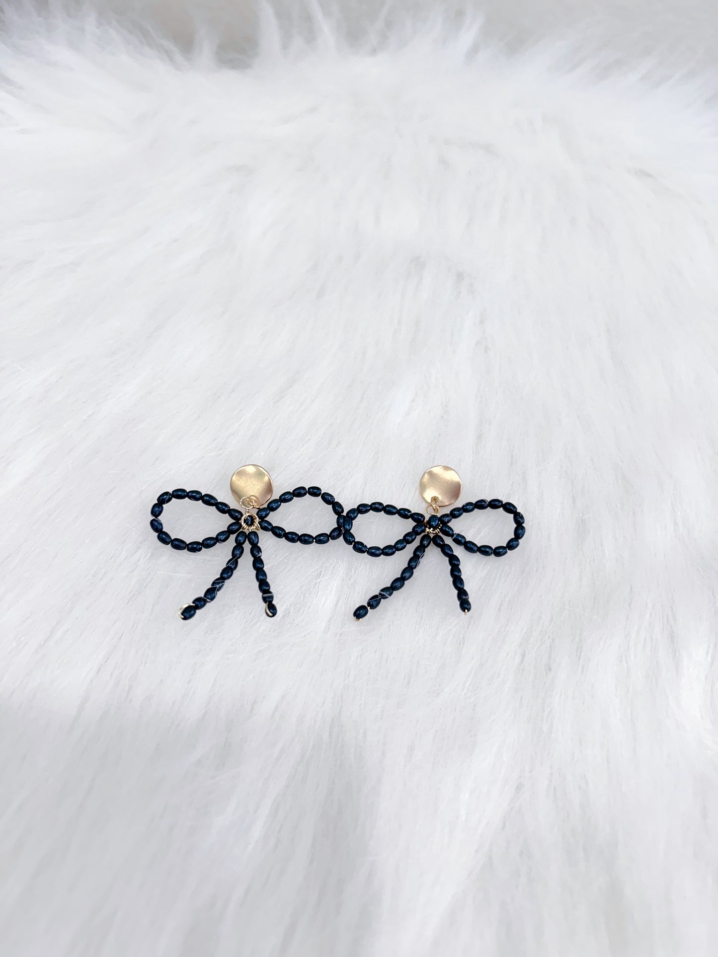 Navy Pearl Bow Dangle Stud