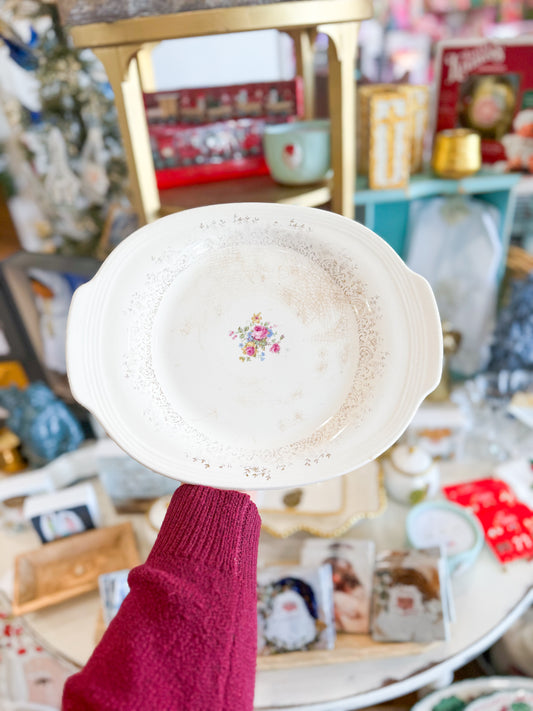 Georgian Elegance Serving Bowl