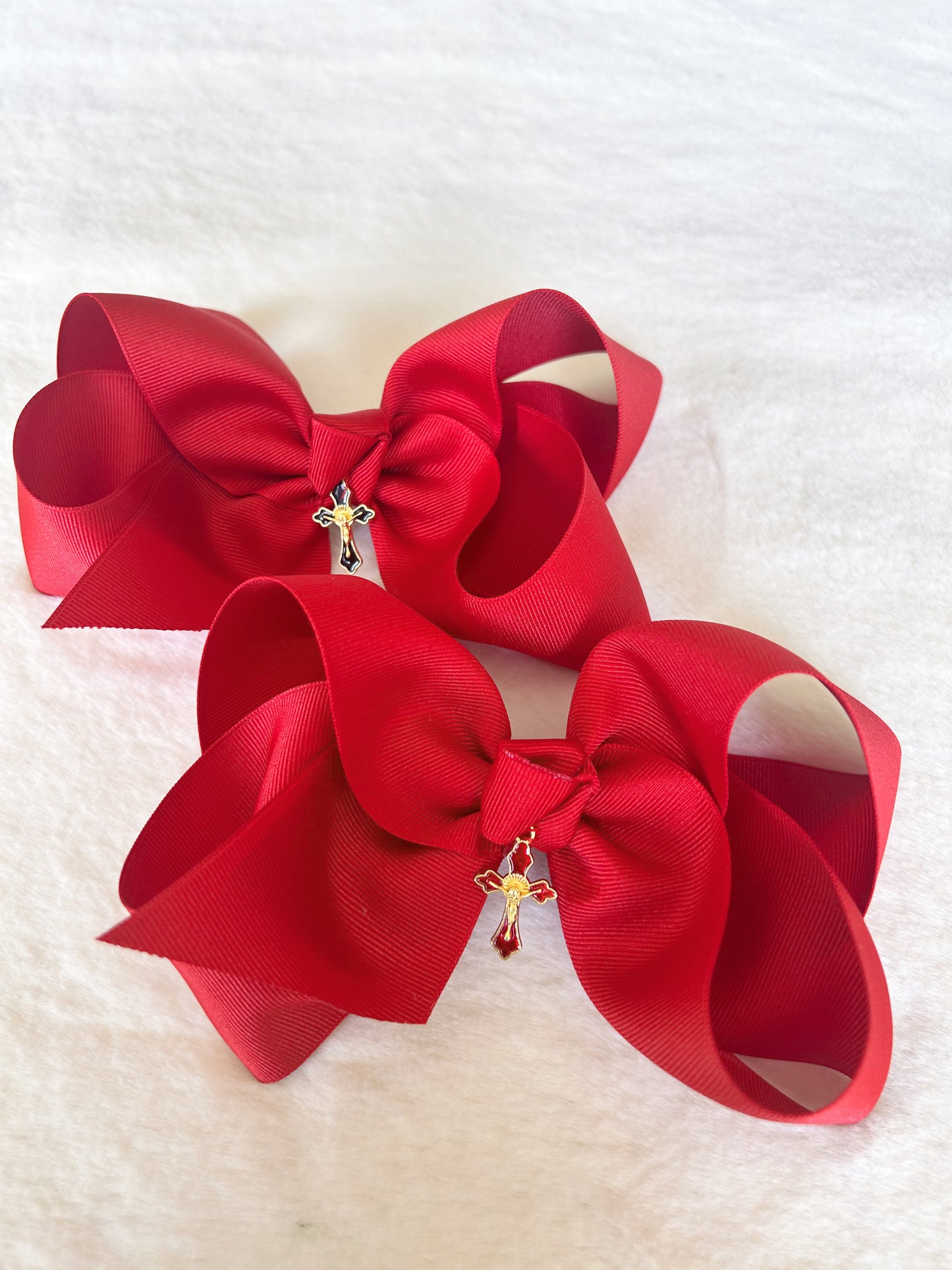 Rose Red Classic Bow with Charm