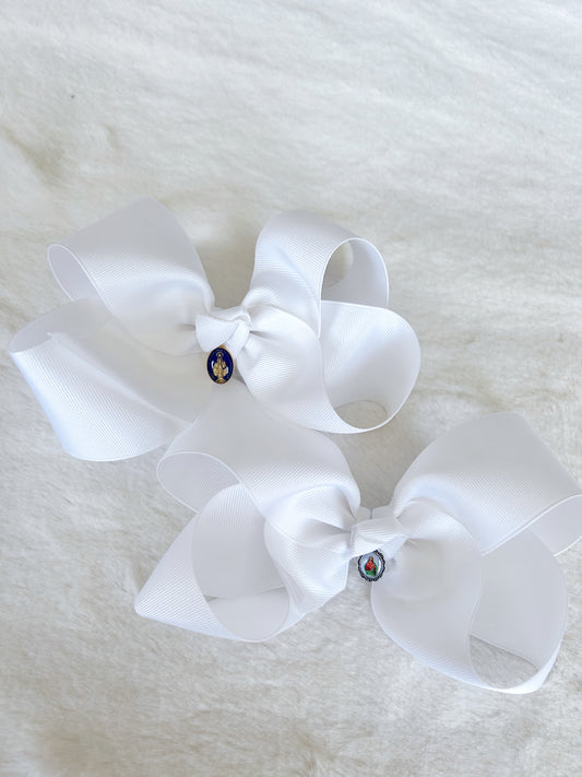 Rose White Classic Bow with Charm