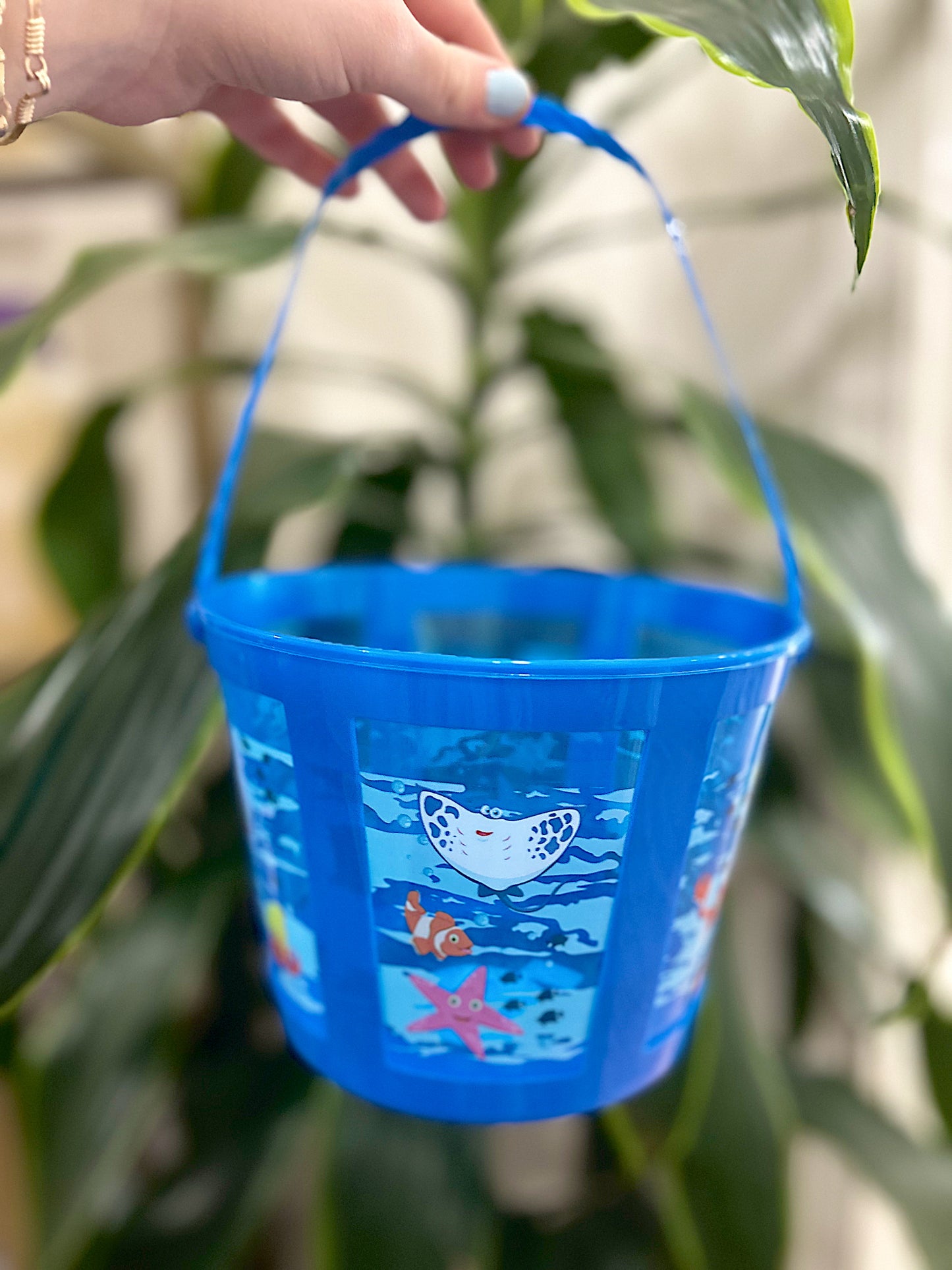 Out To Sea Easter Bucket Wrap
