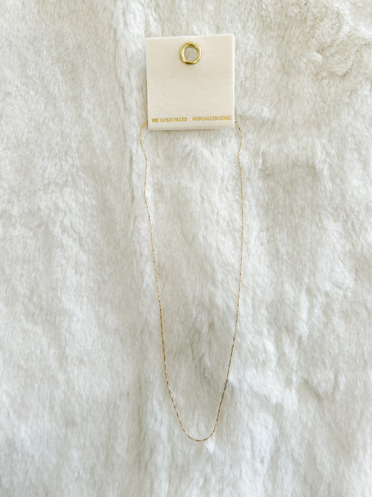 Lizzy Gold Necklace
