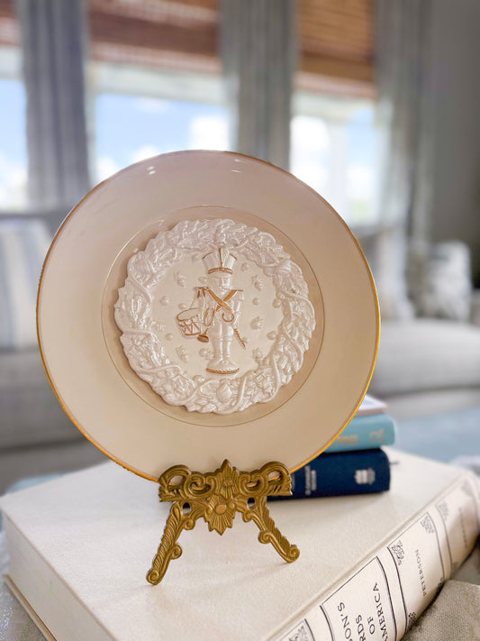 The Christmas Gaurd-Sir Tinsel Gold Trim Plate