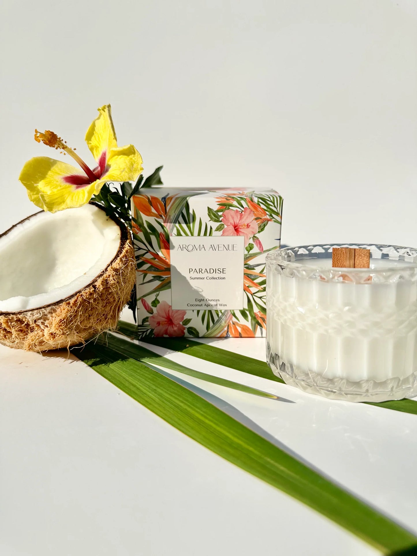 Aroma Avenue Paradise 7oz. Candle